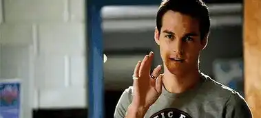 吸血鬼日记终于迎来它史诗般的大结局了
