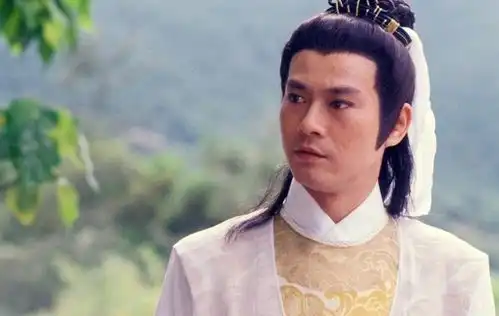 她是香港综艺第一人,捧红丈夫楚留香,却败给了现实
