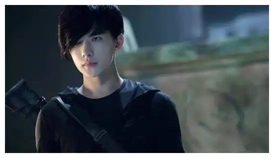 盗墓笔记系列小哥的最佳人选,是终极笔记的肖宇梁,还是杨洋
