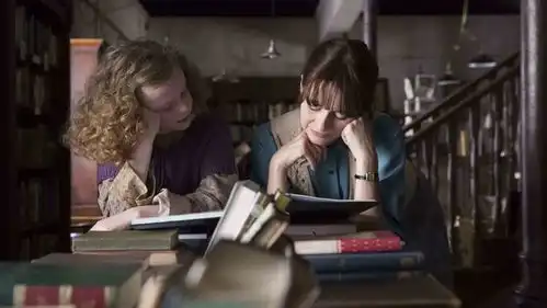 活下来的书店,不好好卖书了