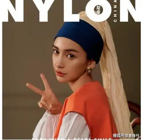 baby真是有颜任性刚cos小龙女又cos王祖贤,一身粉装不输正主