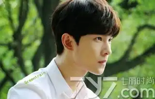 杨洋郑爽吻戏,杨洋郑爽接吻,杨洋郑爽吻照2七丽女性网
