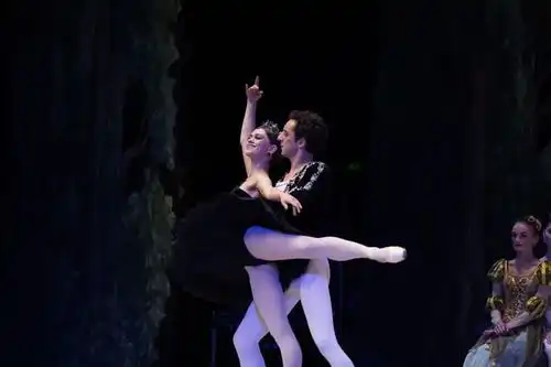 推广丨俄罗斯芭蕾国家剧院天鹅湖2023中国巡演20周年至臻呈现
