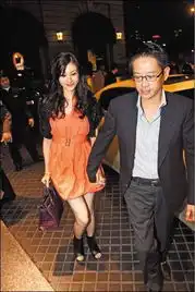 晋亨花10万过情人节与嘉欣酒店度良宵