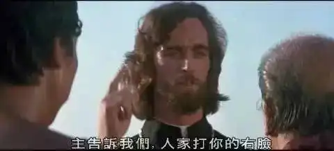 她凭战狼2一夜爆红更是娱乐圈少有的美女学霸,腿长逆天
