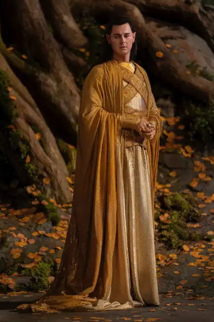 指环王力量之戒发布新剧照精灵王造型曝光
