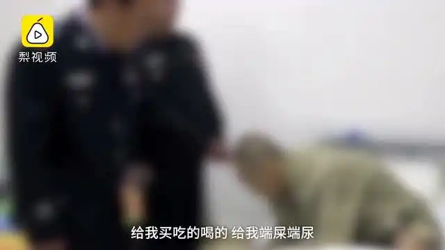 瘫痪毒枭敛财千万,低调蜗居40平米老房,指挥家人贩毒洗钱