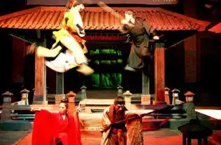 国庆1599穿越秦宋明清现今浙江横店影视城梦幻谷精彩演艺秀双动3日游
