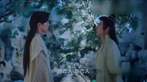 香蜜旭凤看到彦佑对锦觅如此亲近,关系非同一般,旭凤吃醋
