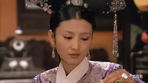 甄嬛传温实初爱过她吗
