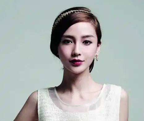 为新戏大胆剪掉长发,杨颖为提升业务能力全方位努力