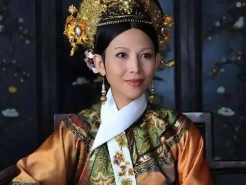 甄嬛传这样的皇后,让人既心疼又唏嘘
