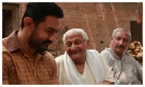 三傻大闹宝莱坞豆瓣评分9.2,泪点与笑点交织
