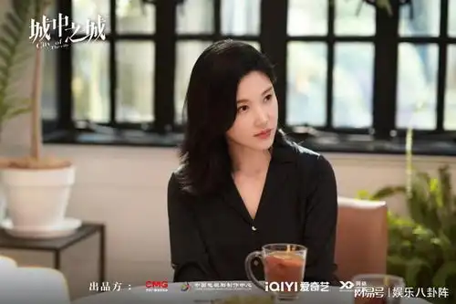 城中之城全阵容官宣老中青三代实力演员齐聚金融围城