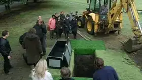 几分钟看懂神夏第二季02,森林里出现食人猎犬,从此无人敢靠近