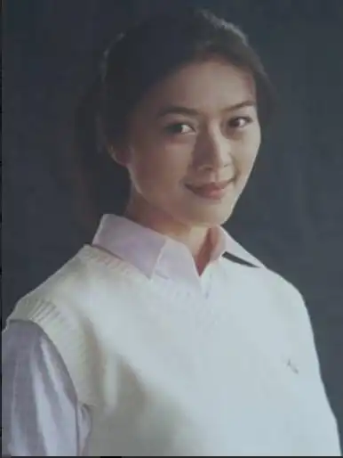 比章子怡还要美,为离世老公守寡5年,今43岁活成最美女总裁
