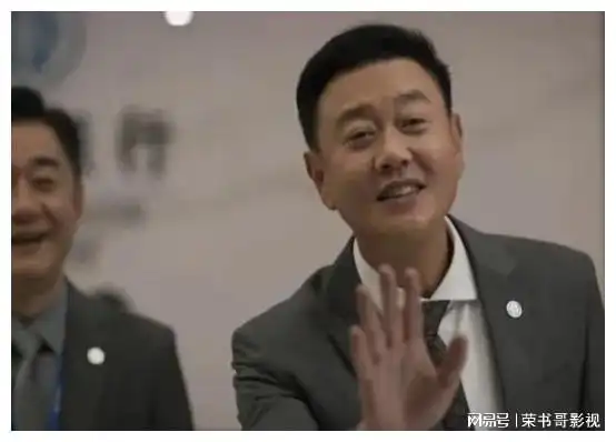 最贵龙套冯嘉怡富豪为何选择演戏,只为满足内心的热爱
