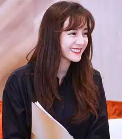 蔡明上热搜不解,晒和迪丽热巴的合影什么是热搜热情的搜索吗