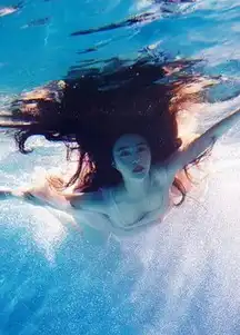 电影剧照
