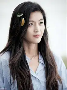 蓝色大海的传说最新剧照大公开全智贤美得不像话
