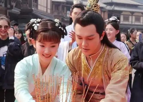 双世宠妃2开机大吉,邢昭林梁洁再次合体狂撒狗粮
