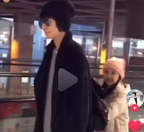 有种优良基因叫袁泉,女儿正面照曝光,长相气质像极了妈妈
