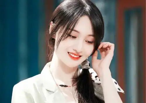 红白玫瑰之争古力娜扎输给郑爽,不是谁都能立真性情人设
