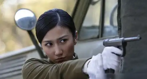 出道后不温不火,徐峥没有捧红的杨凯迪,却被黄渤用10秒捧红