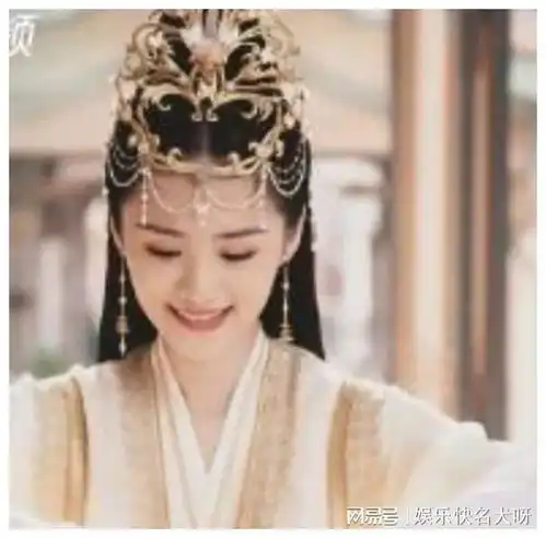 因美貌而走红,被誉为古装女神的安悦溪新剧来了,剧照美呆了