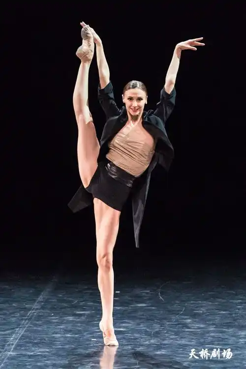 amore中国首演芭蕾女皇扎哈洛娃降临,掀起芭蕾热潮
