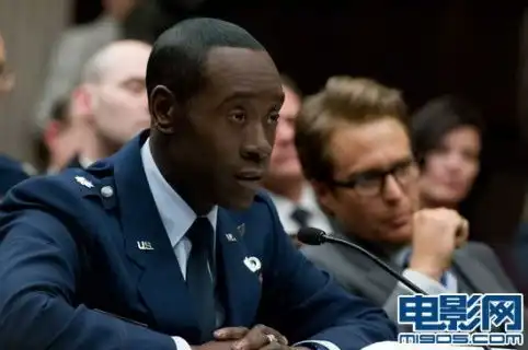 钢铁侠2官网上线钢铁侠战衣萝卜开会
