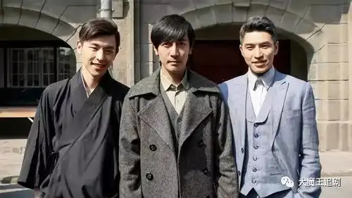 邓伦因恋情频繁上热搜其实他是个.....
