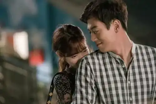 爱情公转自转定律如何迅速判断一对夫妻的感情状况
