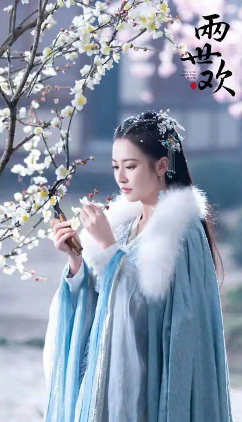 陈钰琪微博晒自拍,分享生活美照怪不得唐嫣选中她
