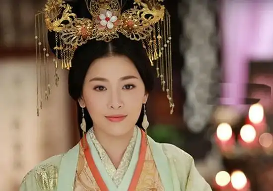 可爱男童被汉朝公主收为养子,长大后因为太英俊,成了公主的情夫