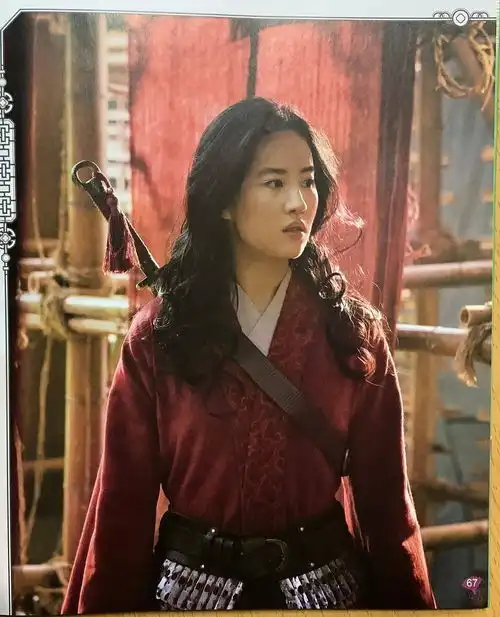 刘亦菲花木兰剧照曝光,将英姿飒爽的木兰,演绎得淋漓尽致