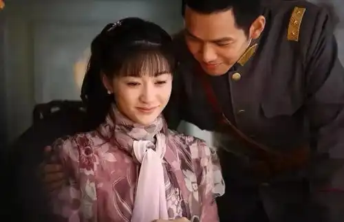 钟汉良和李小冉,官宣了