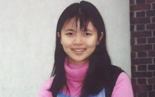 祖国花钱送她出国留学,毕业后却定居美国,放弃国籍嫁给美国丈夫