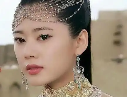 惊呆了,这四部古装电视剧,居然都是韩国人演的楚留香
