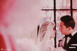 名媛望族高清海报剧照等你来看

