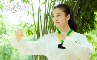 97年的她,今年19岁,却已闯荡娱乐圈13年