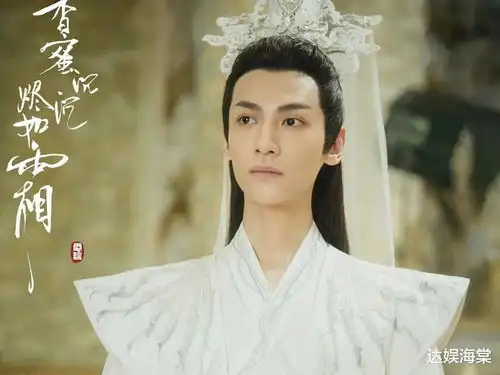 罗云熙皓衣行杀青,搭档白鹿新剧定档9.27,甩不掉润玉滤镜