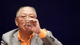 从中国证券教父到被判刑17年他是英雄还是赌徒
