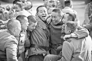 刘韦伯少帅剧照战地咆哮风迸发荷尔蒙