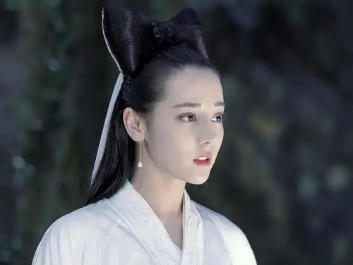 迪丽热巴古装造型盘点,她究竟适不适合古装
