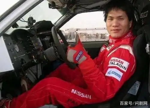 原来张驰真的有原型,32岁就去世,韩寒用两部电影纪念他