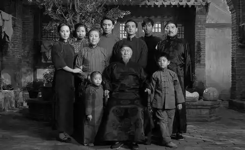 澎湃新闻专注时政与思想thepaper.cn