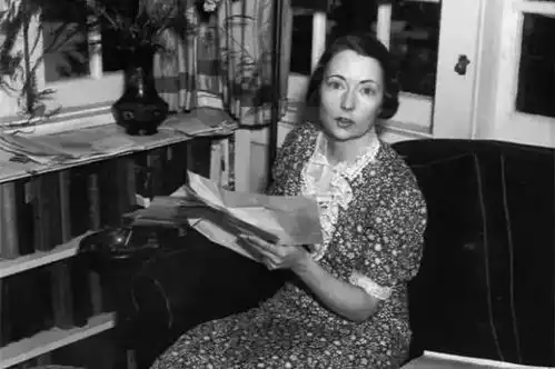 乱世佳人人生或许不值得,但要永远勇敢坚定
