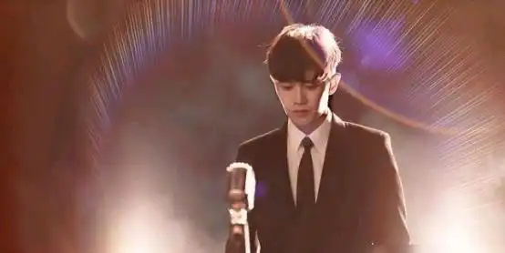 任国超新剧花絮太奶了现代剧被嘲拉胯的他,遇上霸气白鹿就变了