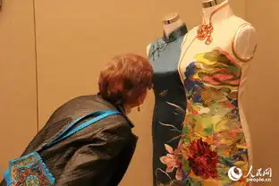 百年海派旗袍展亮相巴黎
